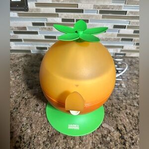 Maverick Orange Juicer